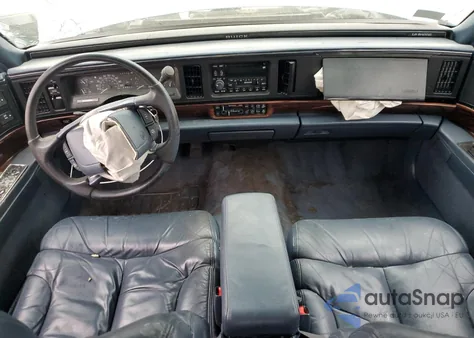 1998 Buick Lesabre Custom from USA, damaged, VIN 1G4HP52K4WH447799